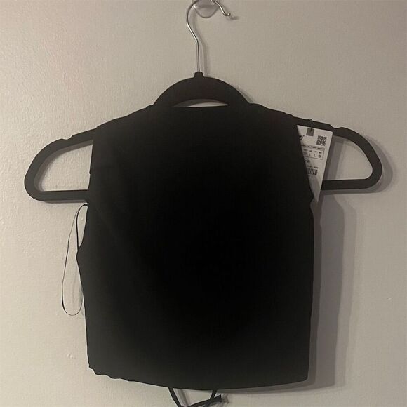 Zara Women's Black Gold Chain Halter Neck Cropped Top Size Large NWT - Picture 5 of 8